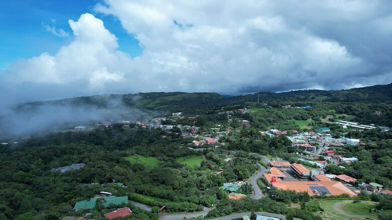 Hotel Heliconia
