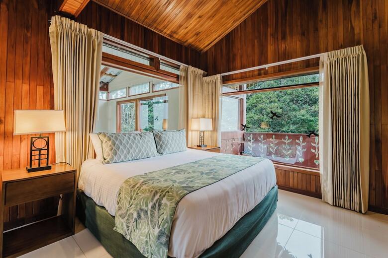 Hotel Heliconia