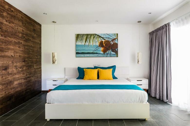 Hotel Bahia Del Sol