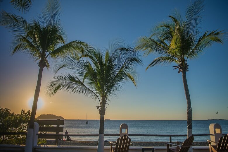 Hotel Bahia Del Sol