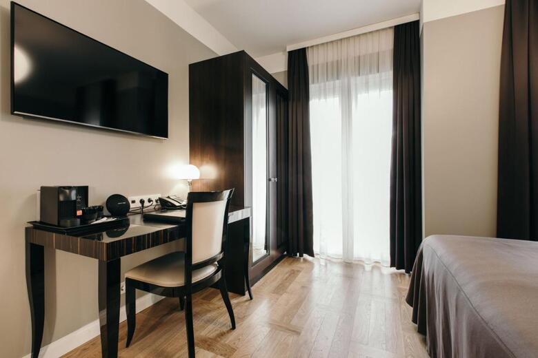 Hotel Borg