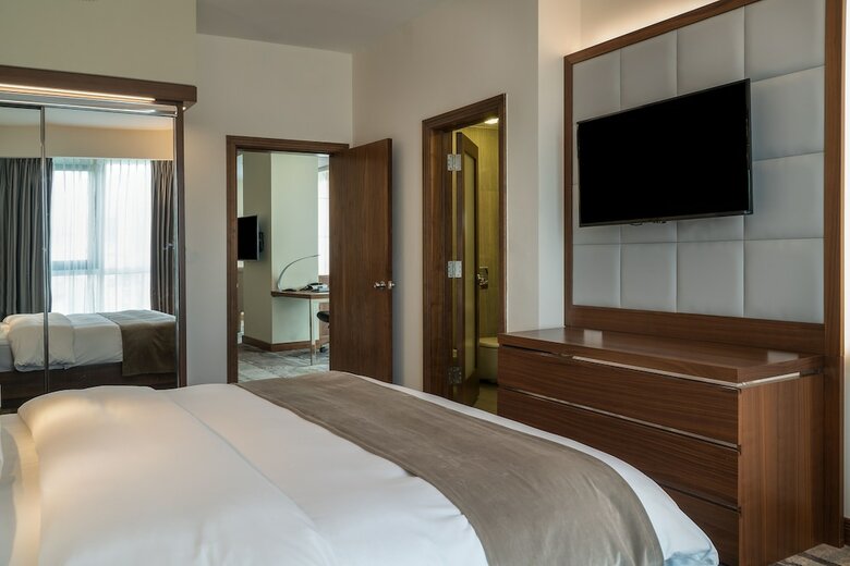 Landmark Hotel