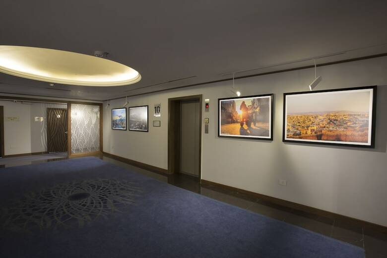 Landmark Hotel