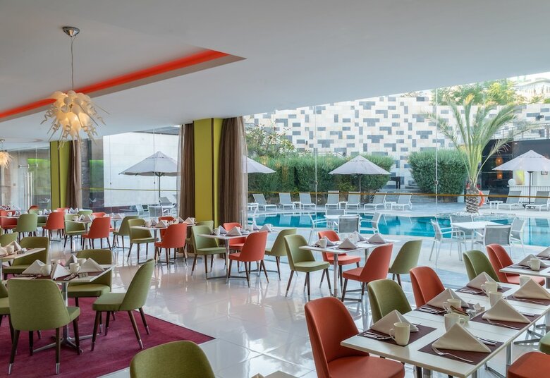Landmark Hotel