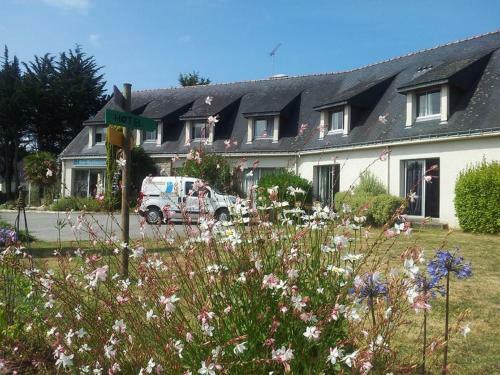 Hotel H�tel La Voile Bleue