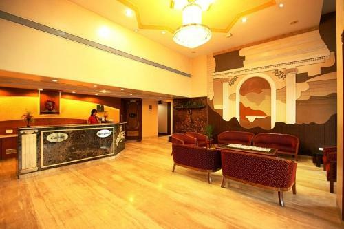 Hotel Brijwasi Royal