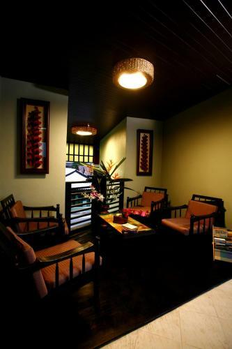 Hostal Lamoon Lamai House