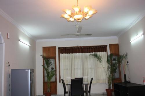 Apartamentos Falcons Nest Banjara Hills