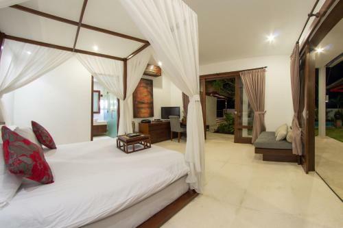 Villa Seratus