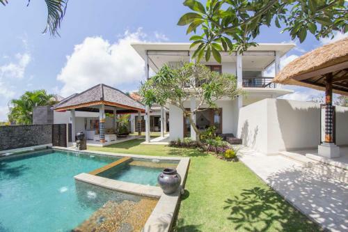 Villa Seratus
