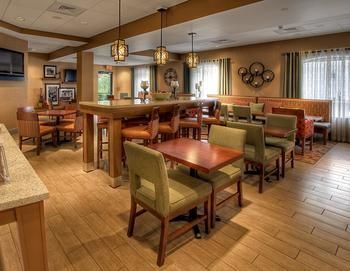 Posada Hampton Inn Johnstown