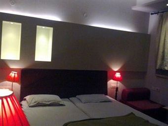 Samrat Hotel