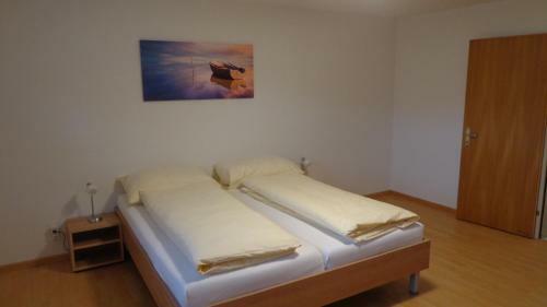 Apart Holidays