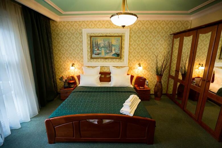 Bucharest Comfort Suites Hotel