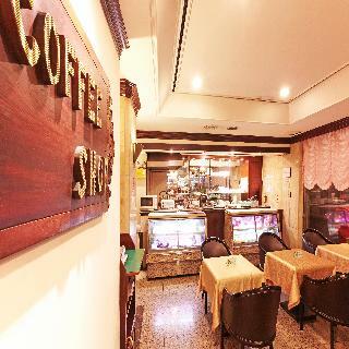 Emperor Hotel