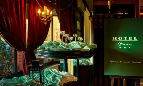 Hotel Baron