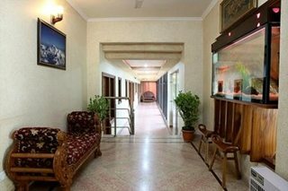 Posada Indira International Inn