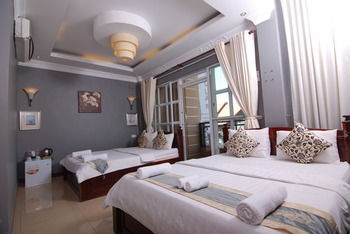 Pillar Hotel