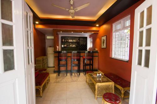 Veeniola Holiday Home