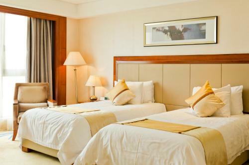 New Century Grand Hotel Huaian