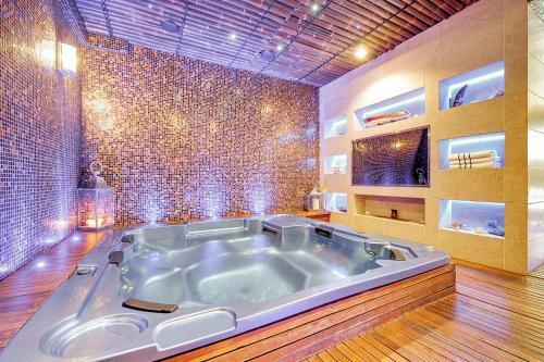 Apartamento Ma?a Anglia Deluxe Rooms & Spa