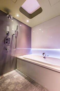 E-house Hotel