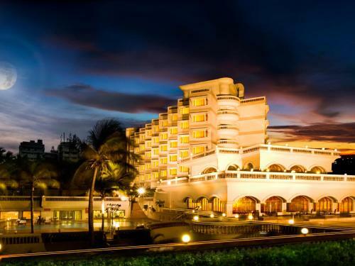 The Gateway Hotel Beach Road