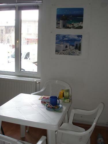 Kretan Hostel