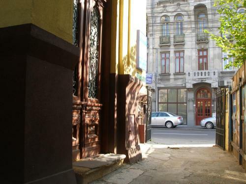 Kretan Hostel