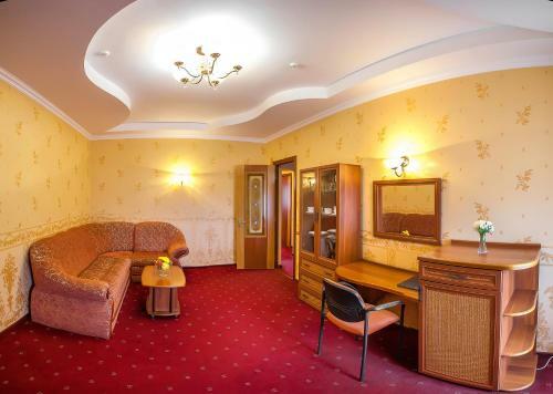 Fifth Ocean Spa Hotel