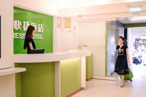 Honeydew Hotel