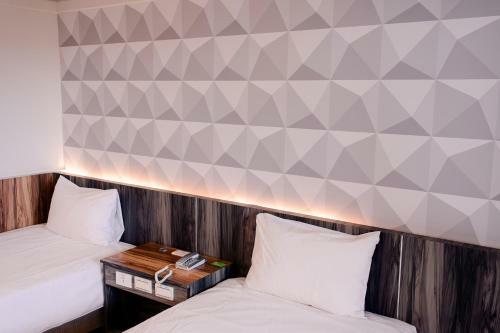 Honeydew Hotel