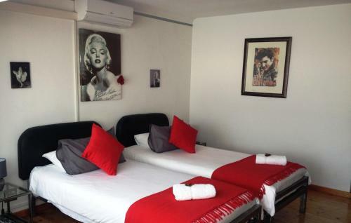Hostal Villa Surprise