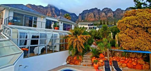 Hostal Villa Surprise