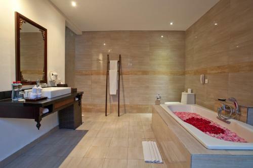 Transera Grand Kancana Villas Resort Bali