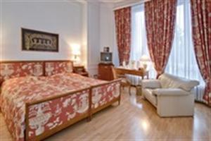 Hotel Grand Cravat