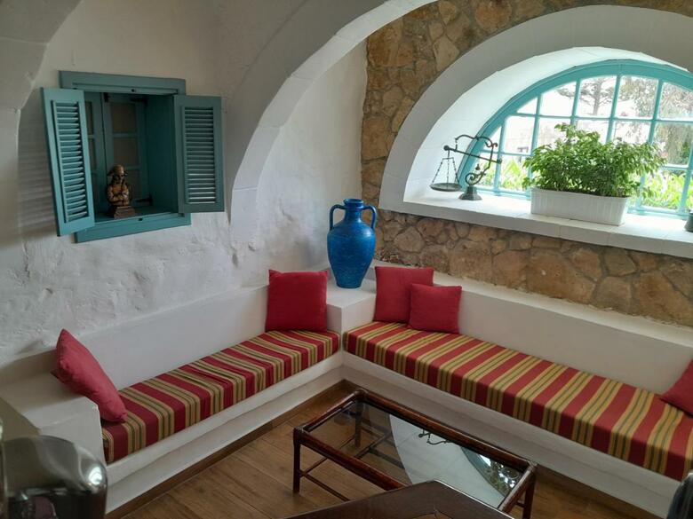 Hotel Cornucopia