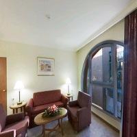 Hotel Grand Court