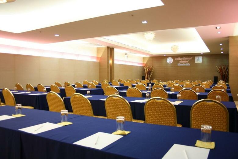 Hotel Baiyoke Suite