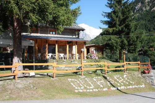 Hostal Camping Du Parc