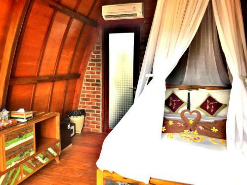 Balangan Sea View Bungalow