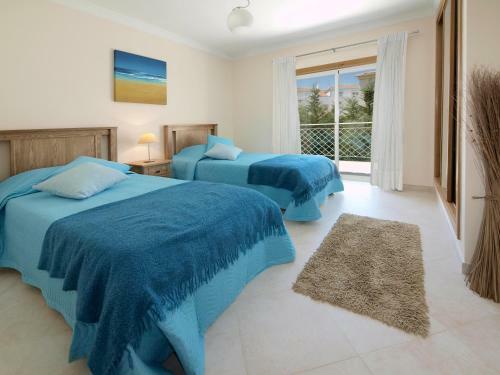 Hostal Oasis Parque Country Club