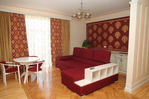 Fontush Boutique Hotel