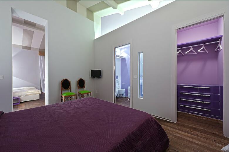 Bed & Breakfast Sestosenso Suites