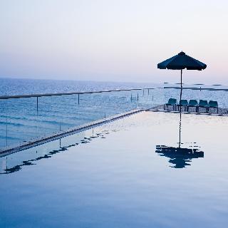 Hotel Leonardo Suite By The Beach