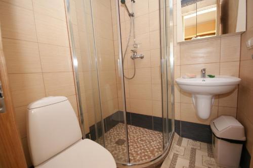Hostal Roberto Vila