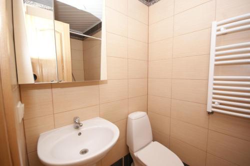 Hostal Roberto Vila