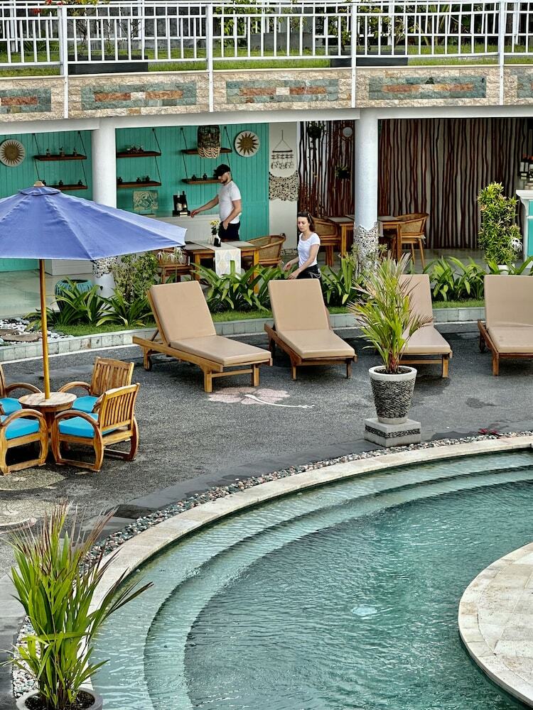 Hotel Discovery Candidasa Cottages And Villas