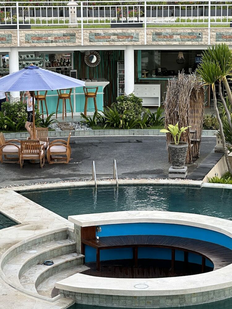 Hotel Discovery Candidasa Cottages And Villas