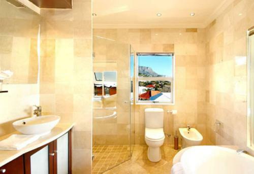 Beachside Villa & Penthouse